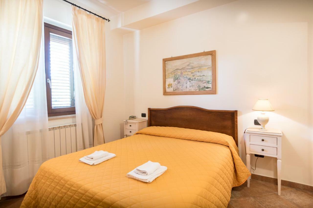 Bed & Breakfast Al Pian d'Assisi Exterior foto