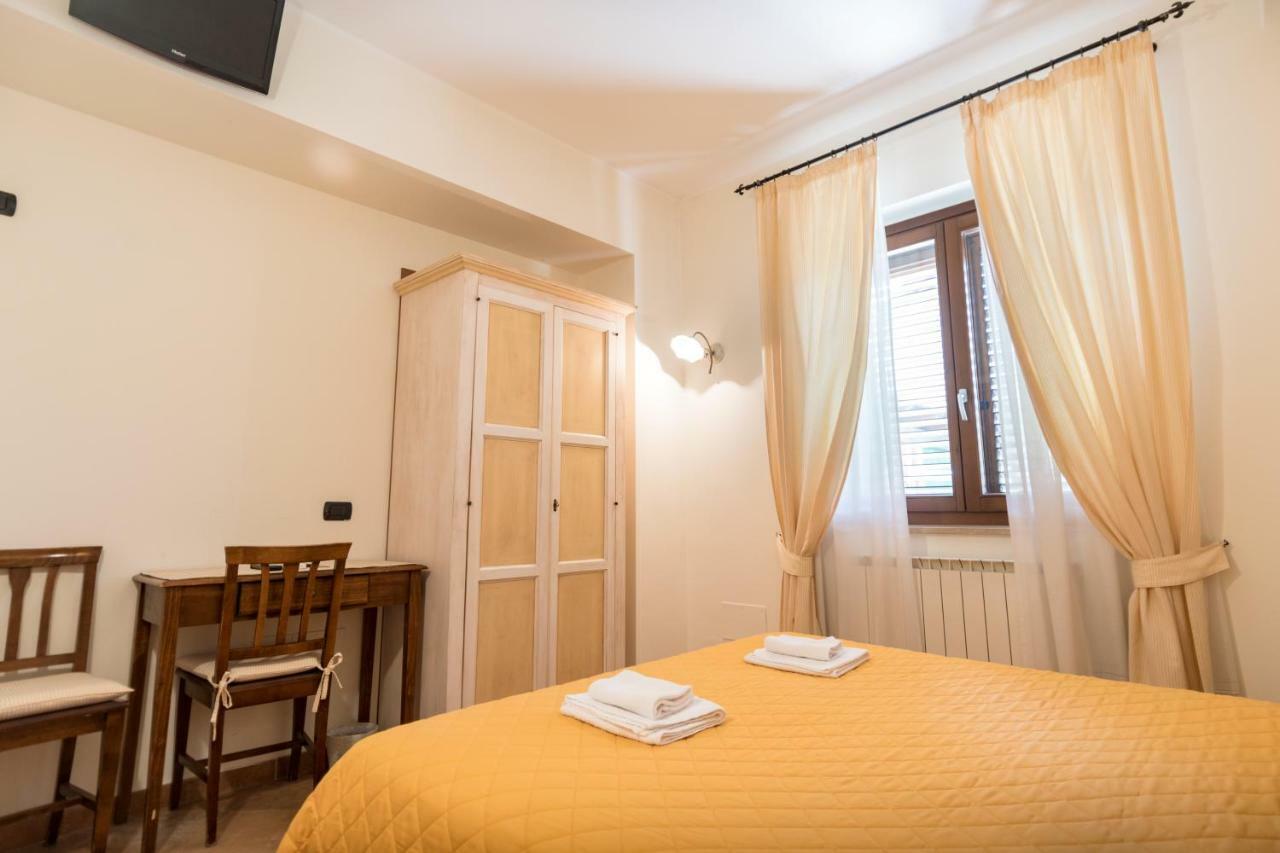 Bed & Breakfast Al Pian d'Assisi Exterior foto